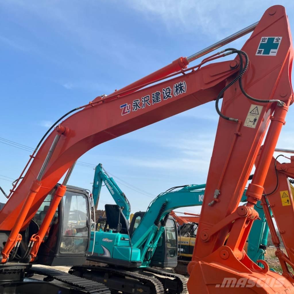 Hitachi ZX 240 Vikšriniai ekskavatoriai