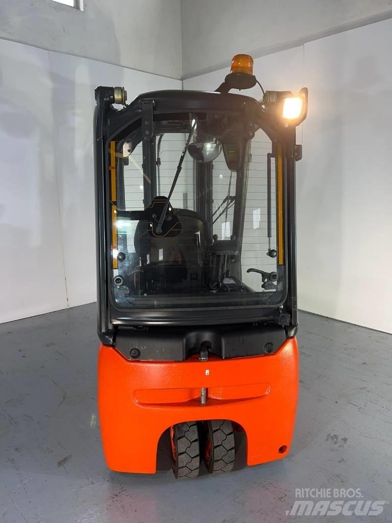 Linde E16 Elektriniai šakiniai krautuvai
