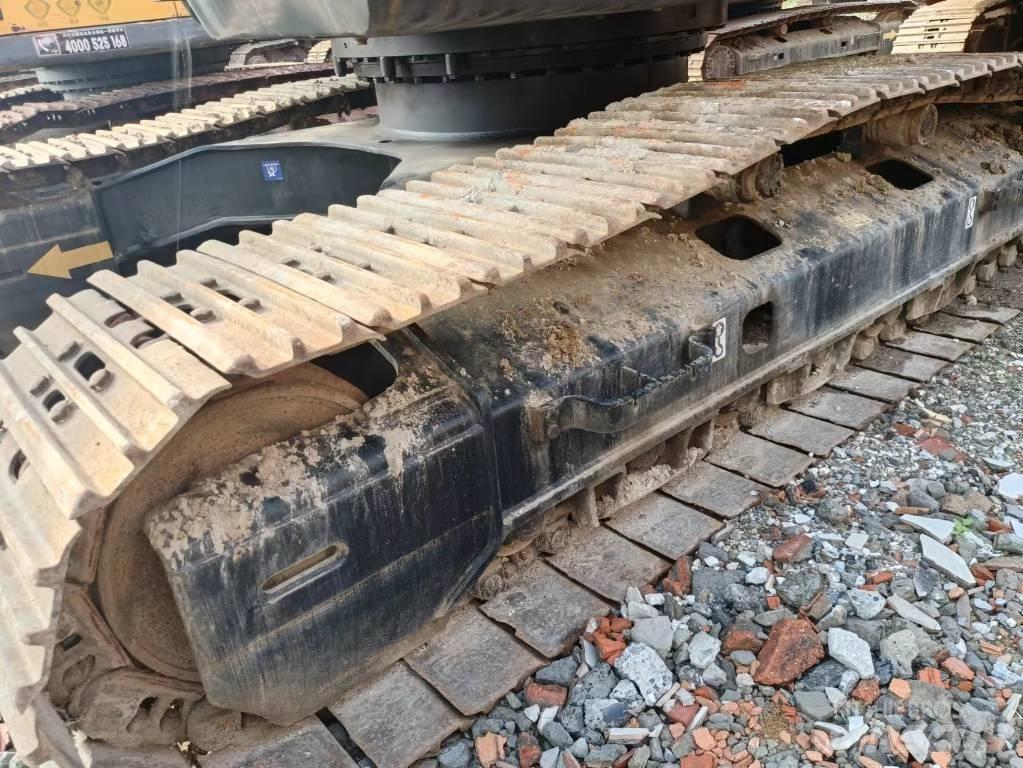 Hitachi ZX 250 LC Vikšriniai ekskavatoriai