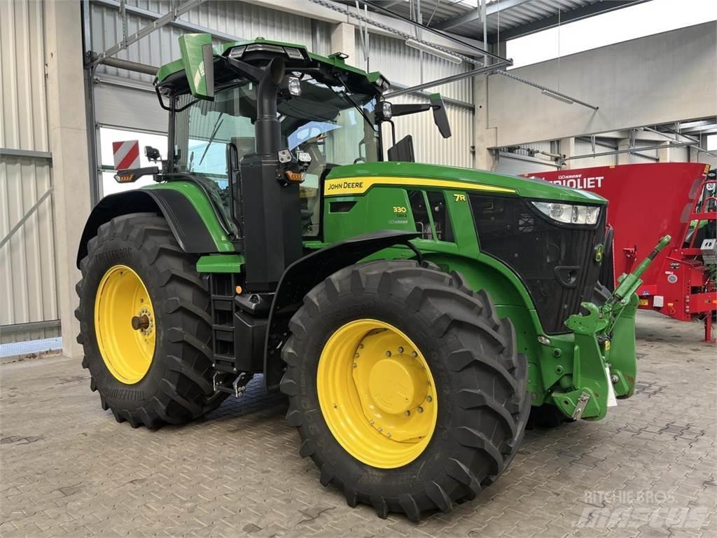 John Deere 7R 330 Traktoriai