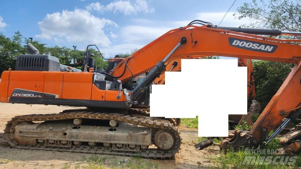 Doosan DX 300 LCA Vikšriniai ekskavatoriai