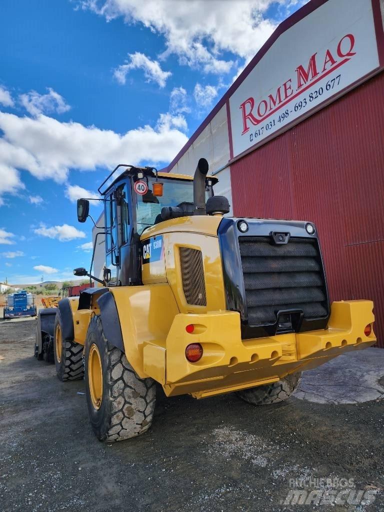 CAT 938M Naudoti ratiniai krautuvai