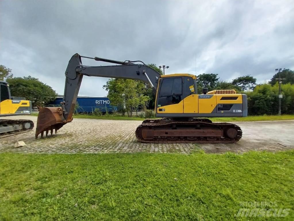 Volvo EC 220 DL Vikšriniai ekskavatoriai