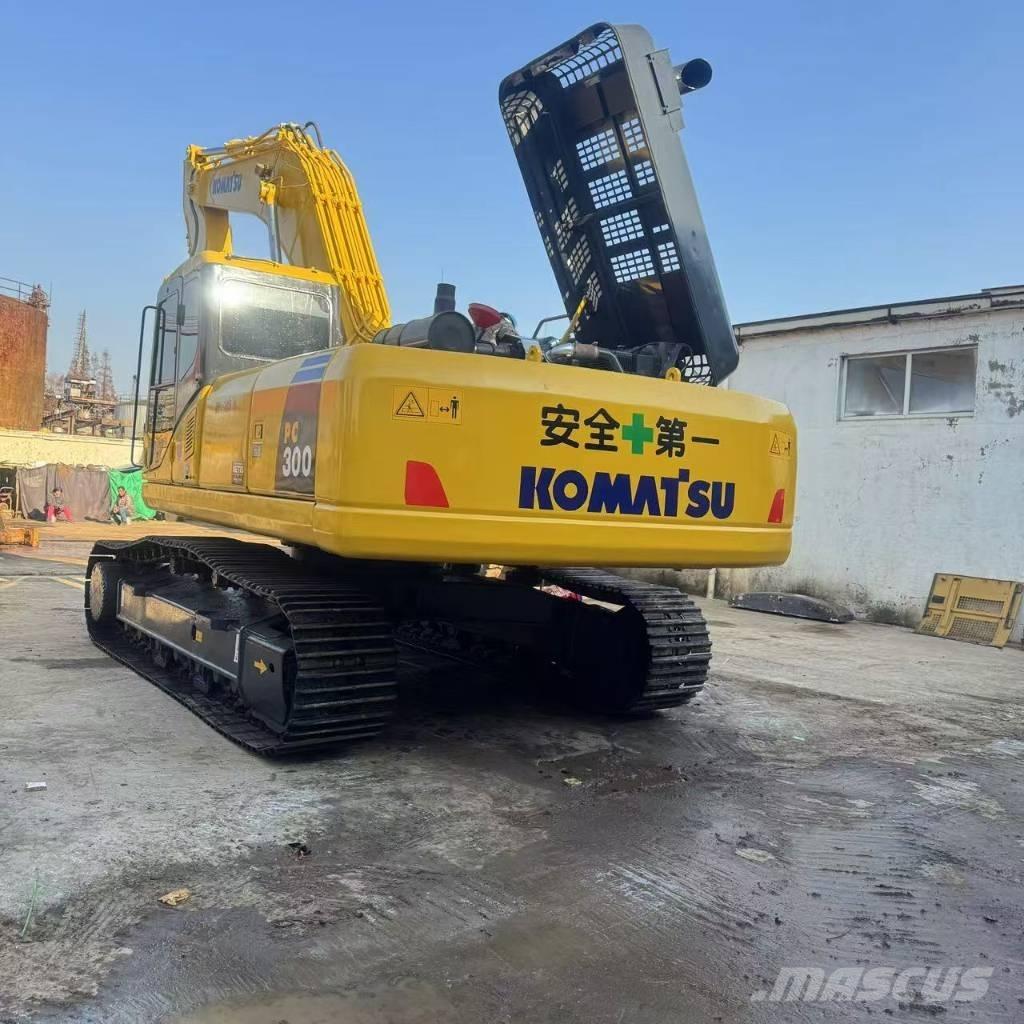 Komatsu PC 300 Vikšriniai ekskavatoriai