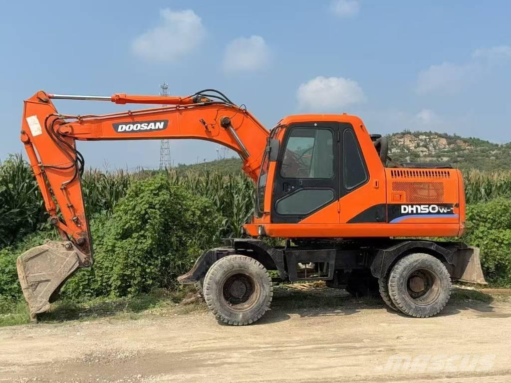Doosan DH 150 W-7 Vikšriniai ekskavatoriai