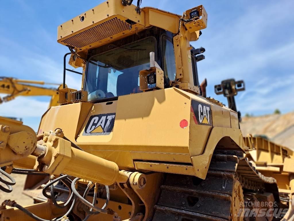 CAT D 8 T Vikšriniai buldozeriai
