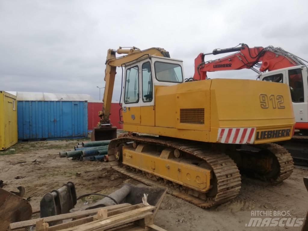 Liebherr R 912 Vikšriniai ekskavatoriai