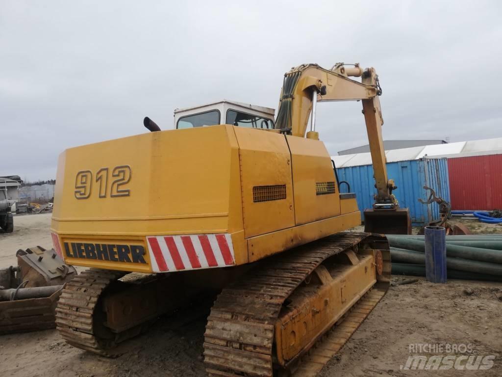 Liebherr R 912 Vikšriniai ekskavatoriai