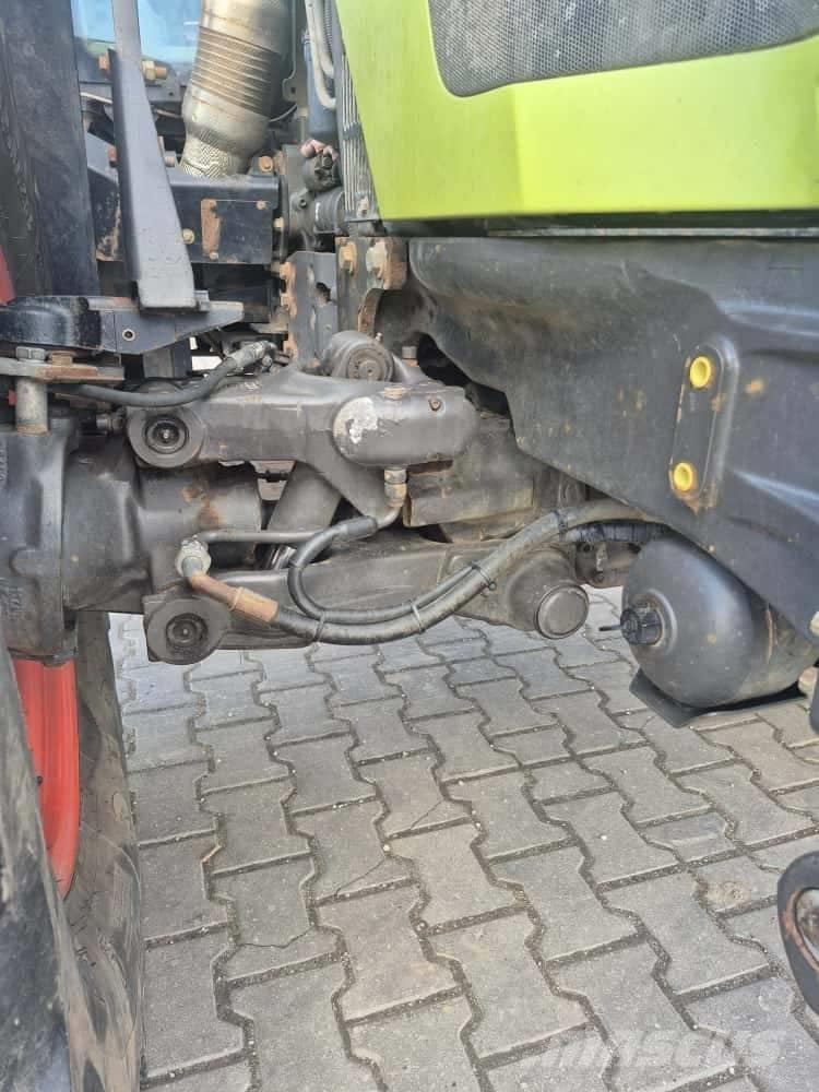 CLAAS Arion 530 Traktoriai