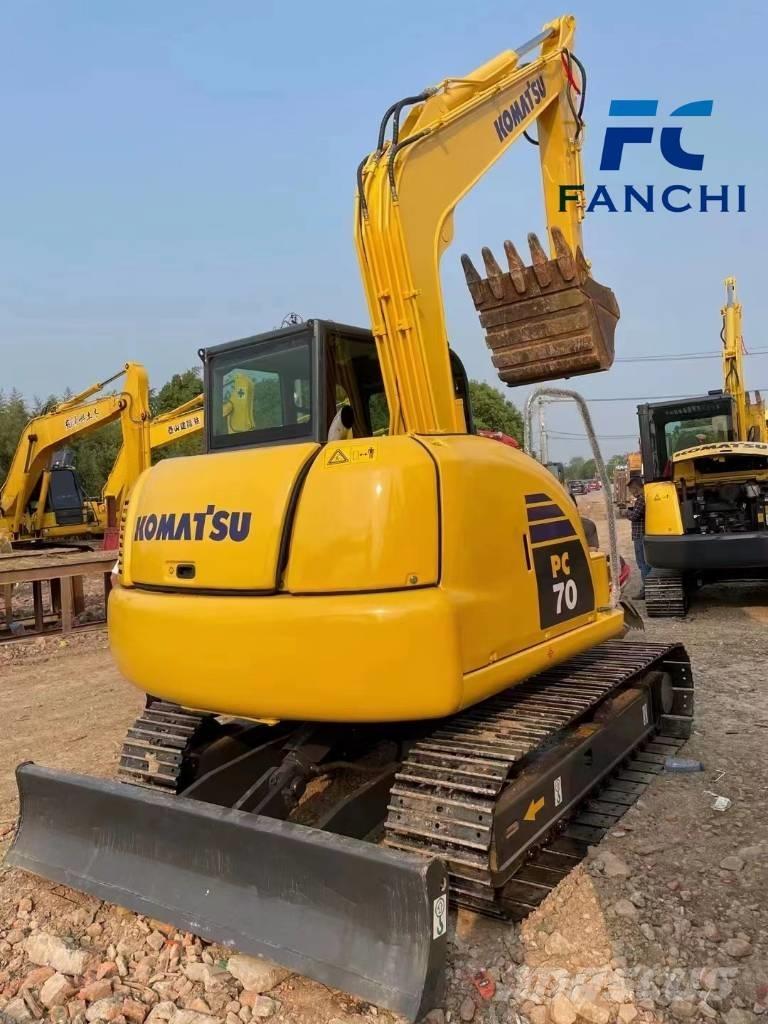 Komatsu PC 70 Vidutinės galios ekskavatoriai 7-12 t