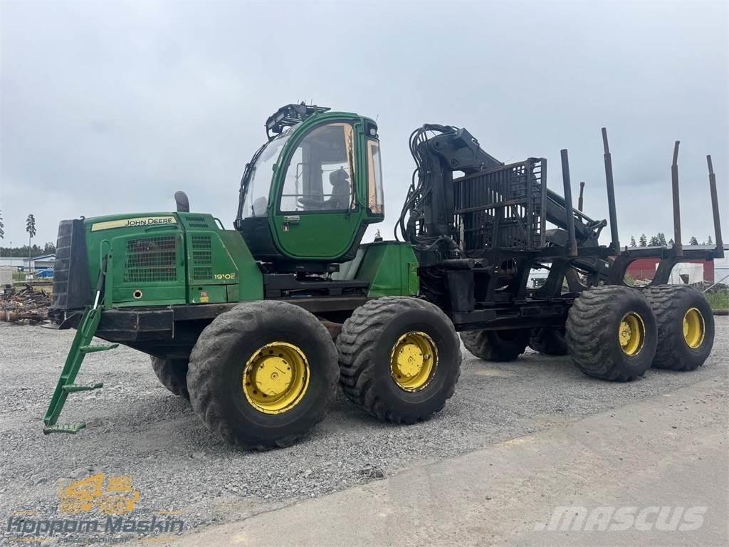 John Deere 1910E Naudoti miškovežiai (Forvarderiai)