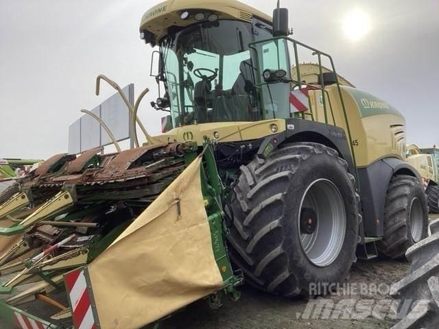 Krone BIG X 580 Pašarų ruošimo technika
