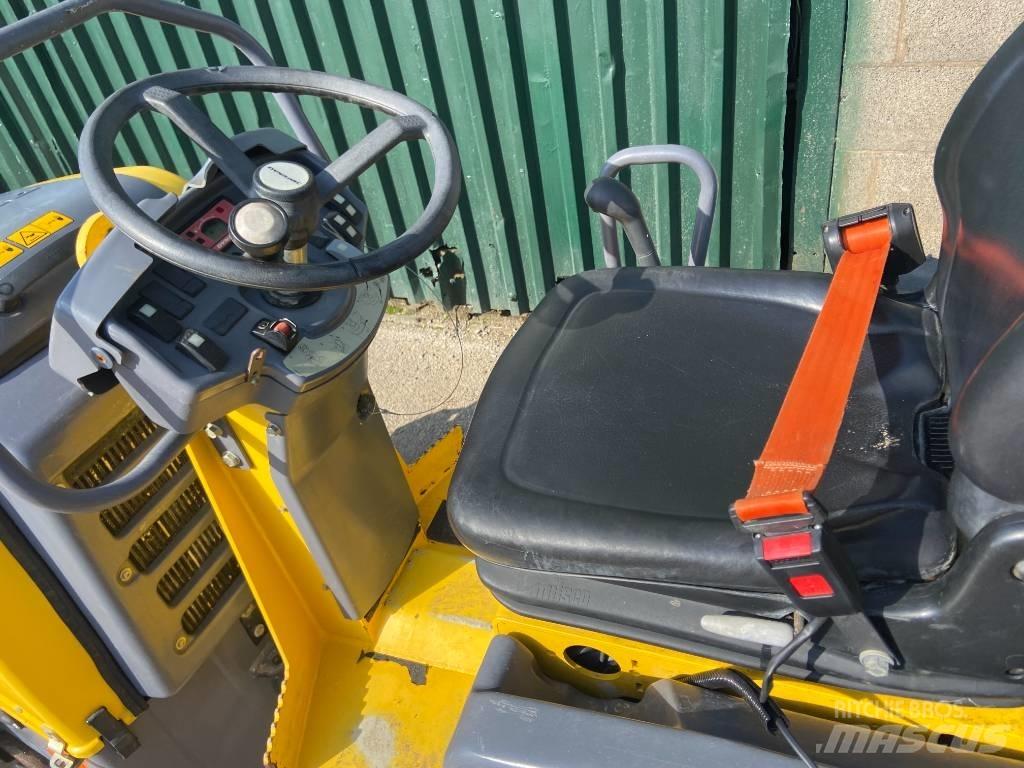 Atlas Copco cc 800 Porinių būgnų volai