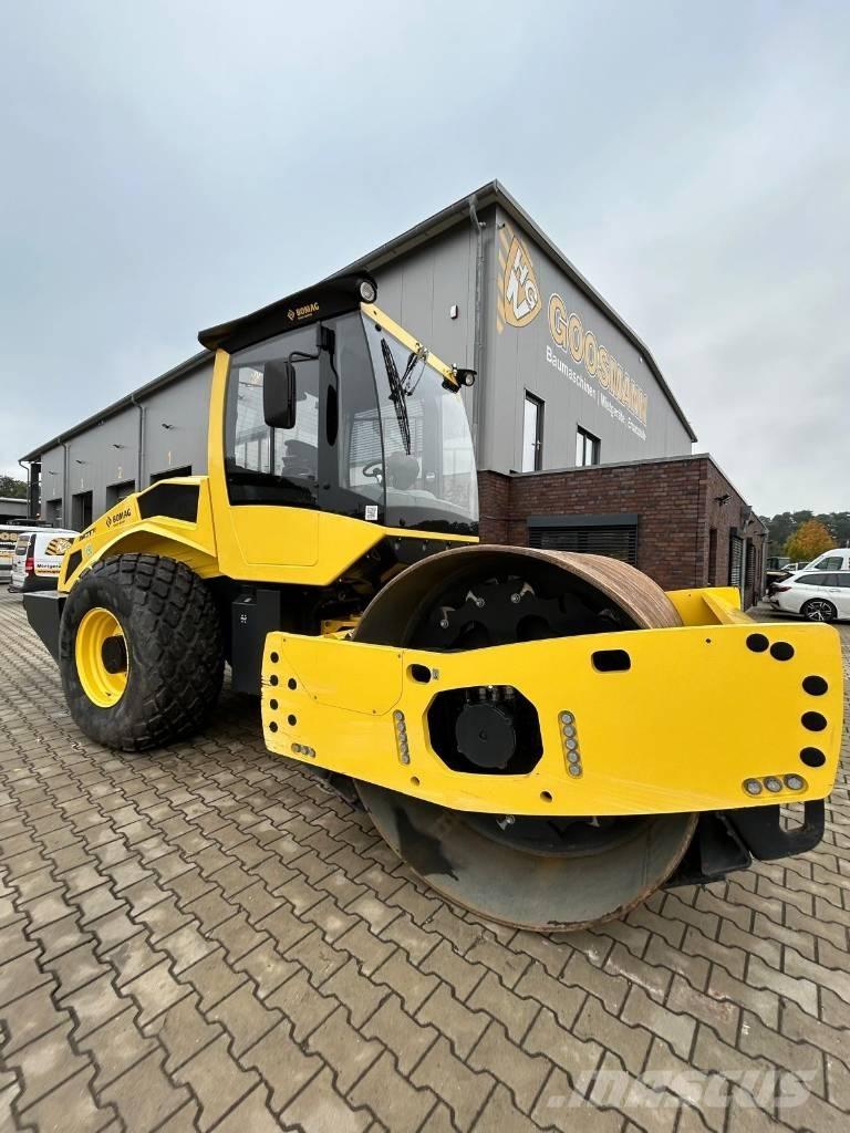 Bomag BW 211 D-5 Vieno būgno volai