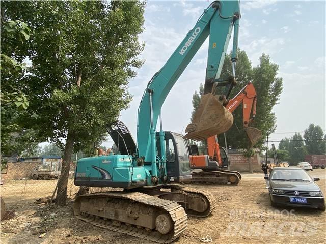 Kobelco SK200-8 Vikšriniai ekskavatoriai