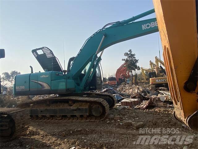 Kobelco SK200-8 Vikšriniai ekskavatoriai