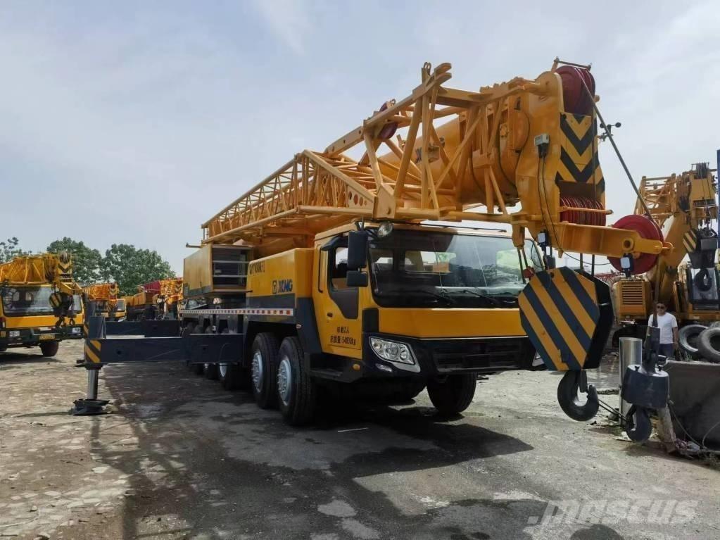 XCMG QY 100K Neapdoroto reljefo kranai