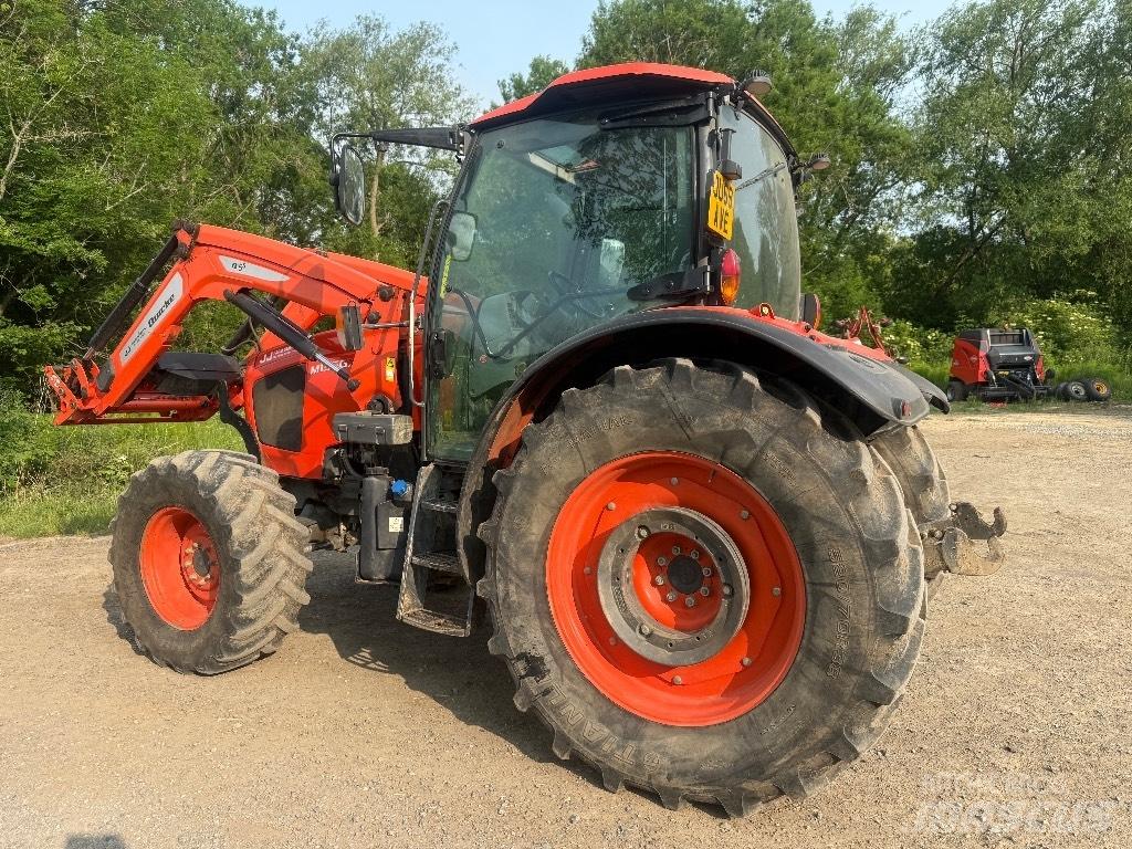 Kubota M 135 GX Traktoriai
