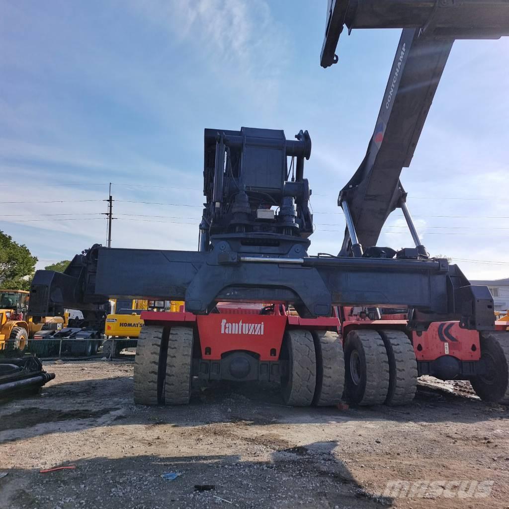 Fantuzzi CS 45 KM Konteinerių krautuvai