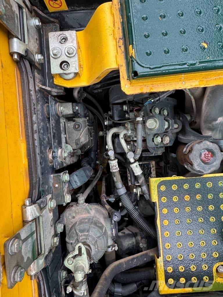 Komatsu PC 138 US-11 Vikšriniai ekskavatoriai