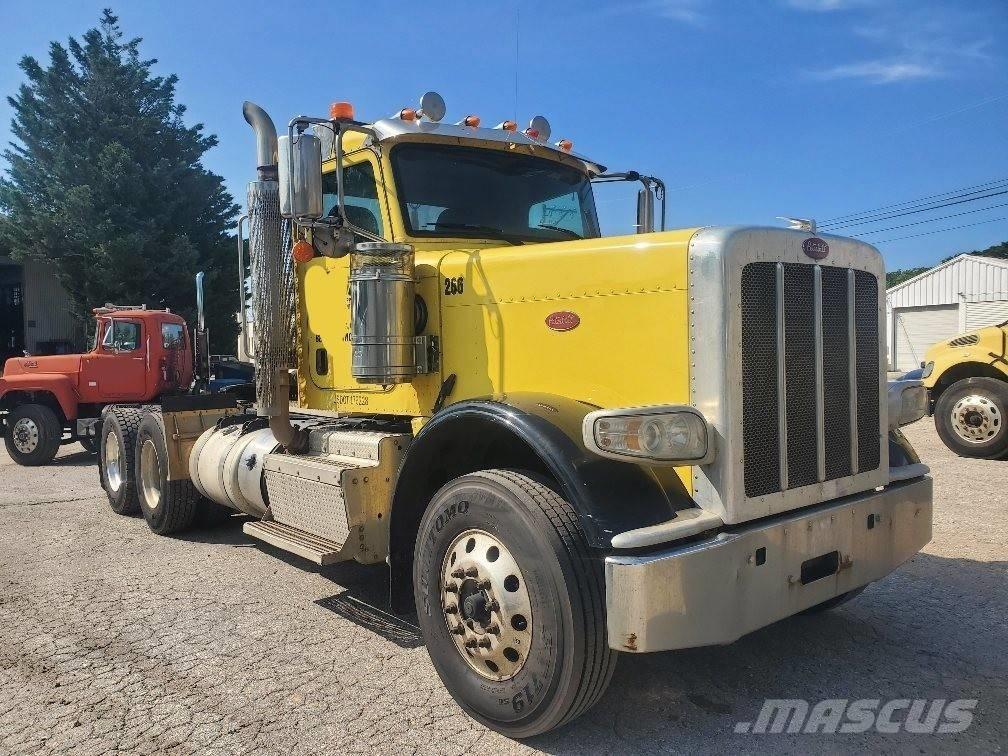 Peterbilt 389 Naudoti vilkikai