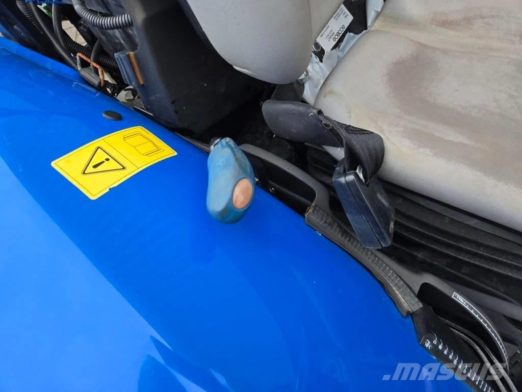 New Holland T 4.75 V Traktoriai