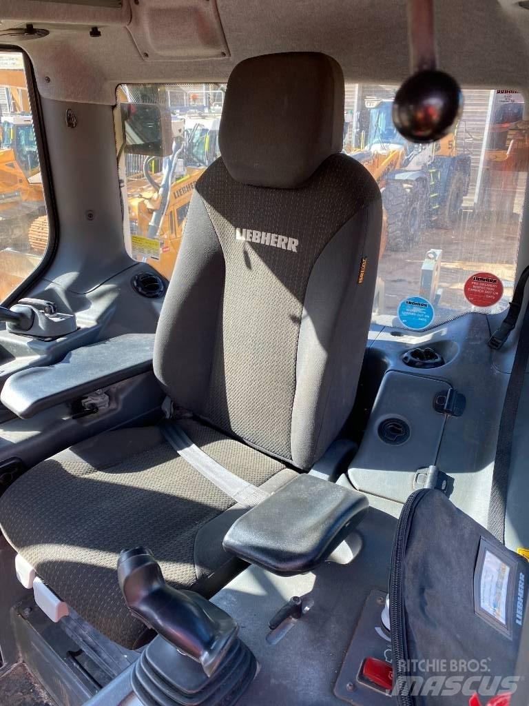 Liebherr PR 756 Vikšriniai buldozeriai