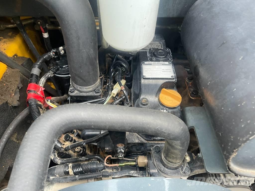 Gehl 3840 E     2015 Krautuvai su šoniniu pasukimu