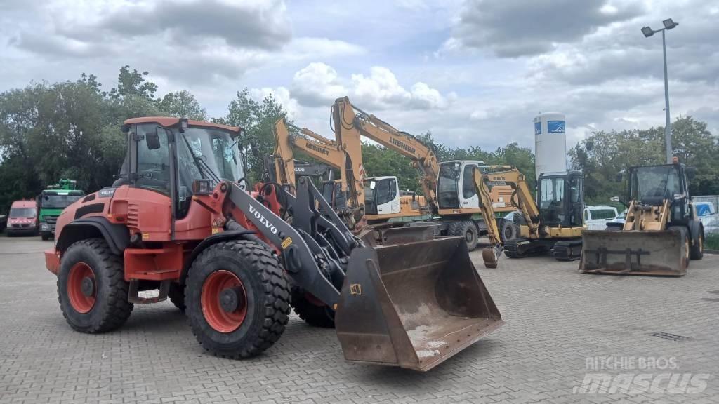 Volvo L 50 G-TP Naudoti ratiniai krautuvai