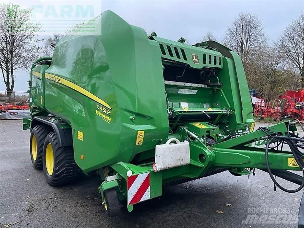 John Deere c451r Stačiakampių ryšulių presai