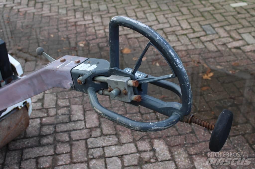 Bomag BW 65 H Porinių būgnų volai