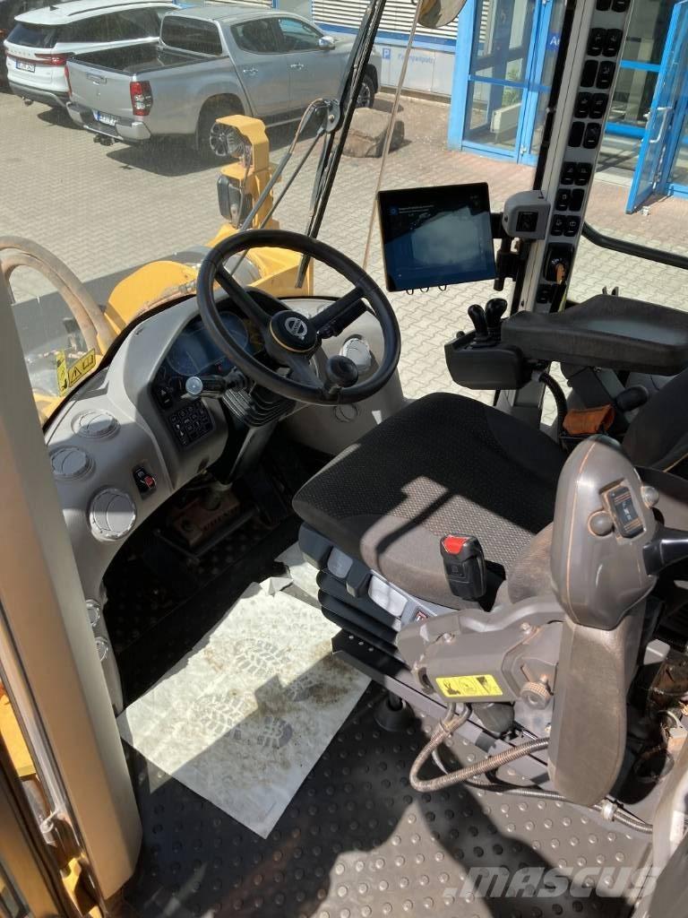 Volvo L 150 H Naudoti ratiniai krautuvai