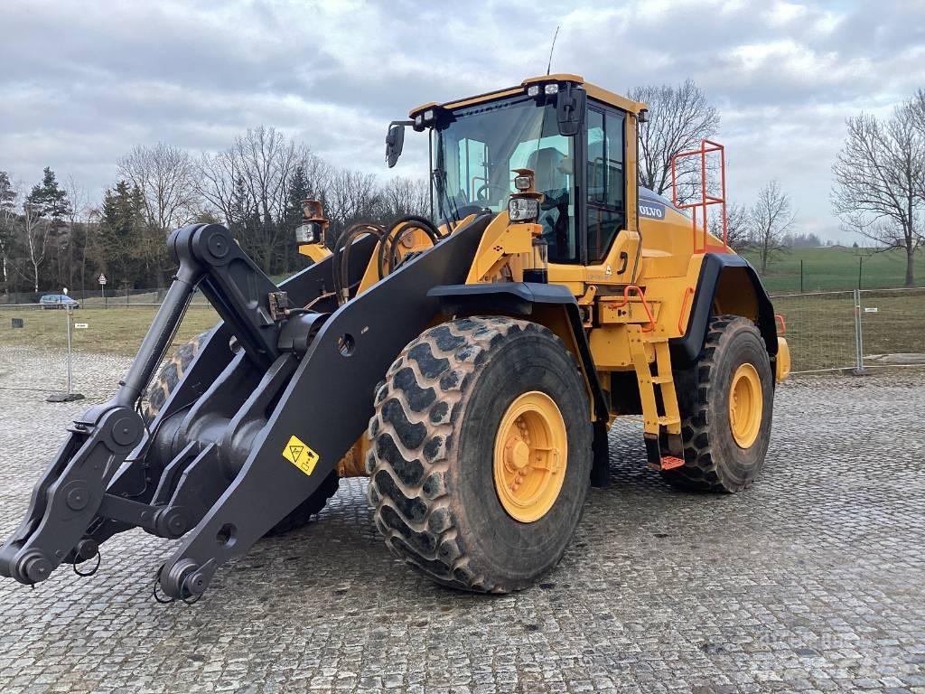 Volvo L 150 H Naudoti ratiniai krautuvai