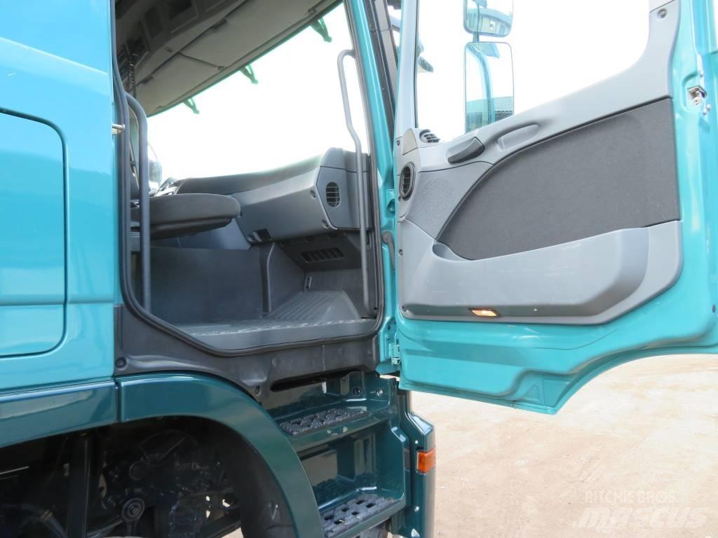 Mercedes-Benz 6X4 Miškovežių vilkikai