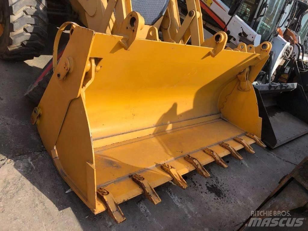 LiuGong 777A Naudoti ratiniai krautuvai