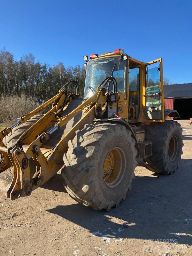 JCB 414S Teleskopiniai krautuvai žemės ūkiui