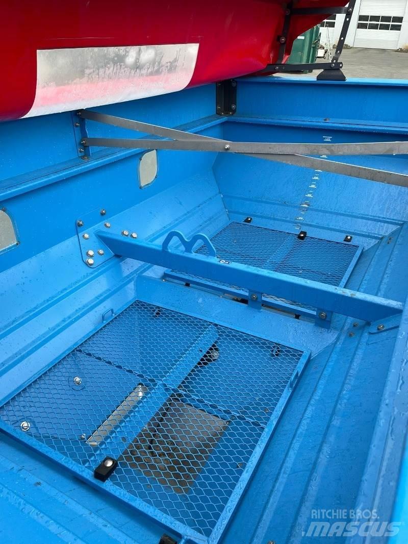 Lemken Tauri 12 Mineralinių trąšų barstytuvai