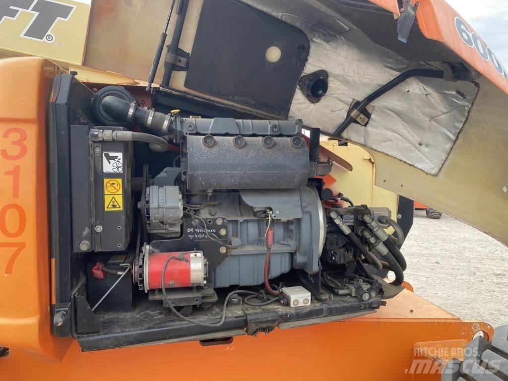 JLG 600AJ Alkūniniai keltuvai
