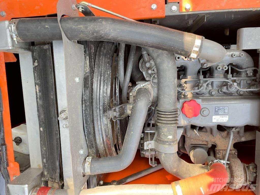 Hitachi 120 Vikšriniai ekskavatoriai