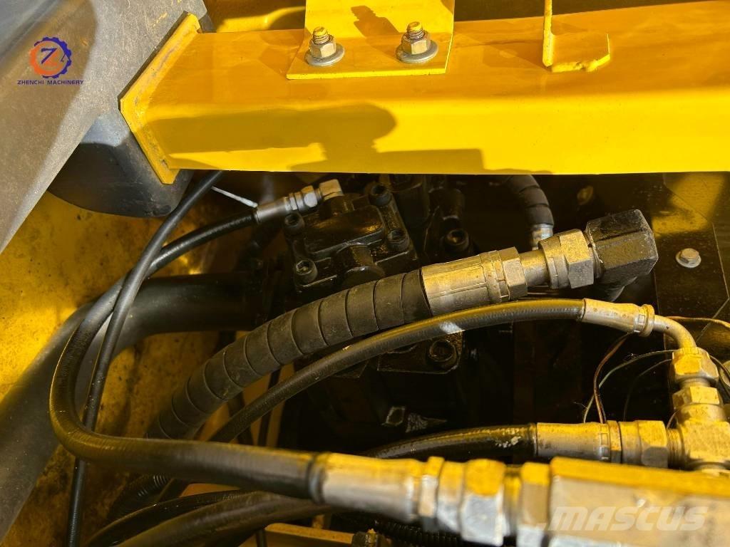 Kobelco SK 75 Vidutinės galios ekskavatoriai 7-12 t