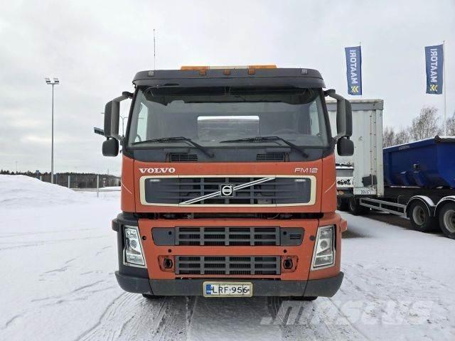 Volvo Fm12 420 8x4 Savivarčių priekabų vilkikai