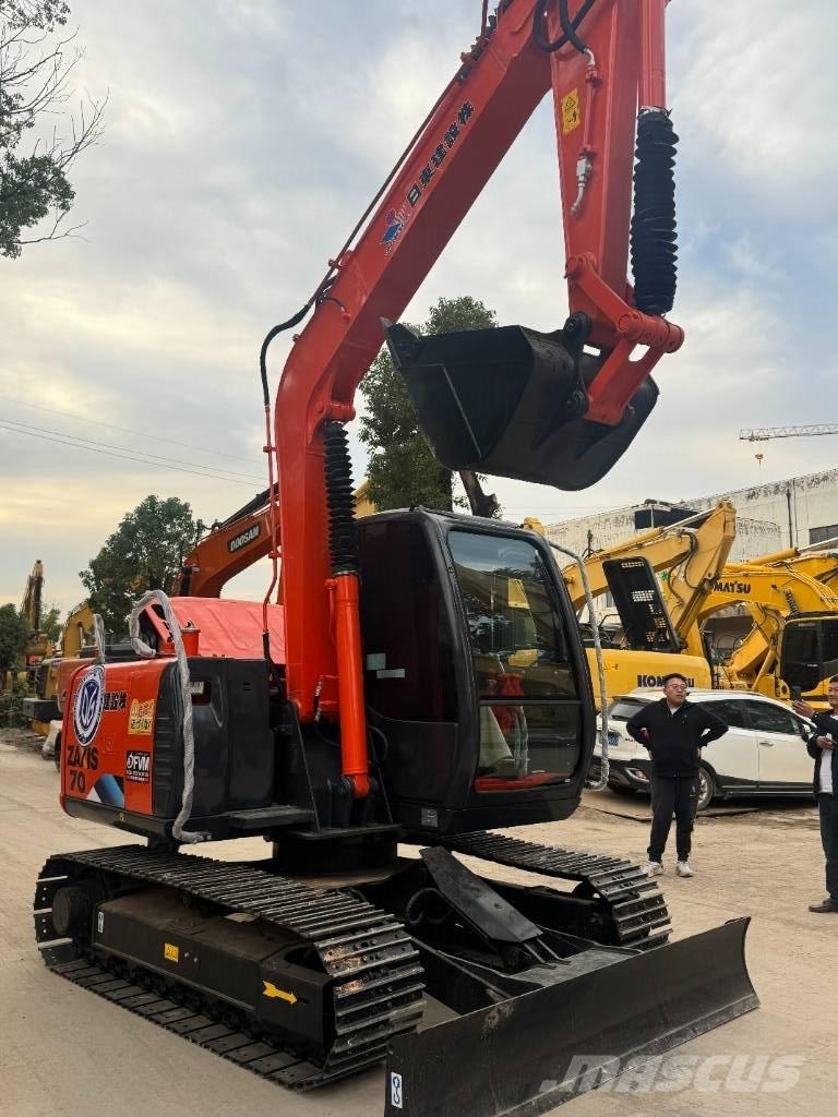 Hitachi ZX 70 Mini ekskavatoriai < 7 t