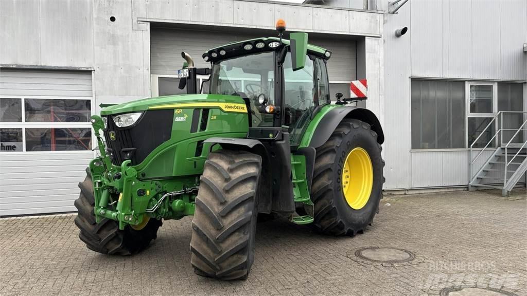 John Deere 6R215 Traktoriai