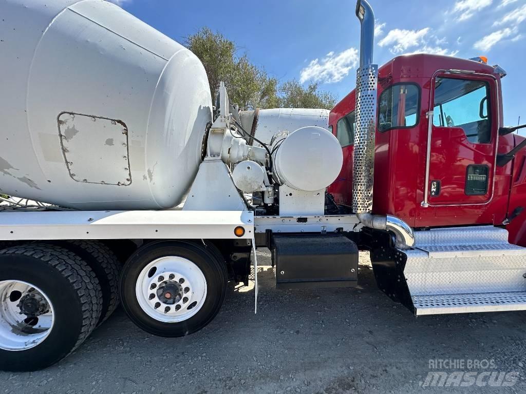 Kenworth W 900 Kita