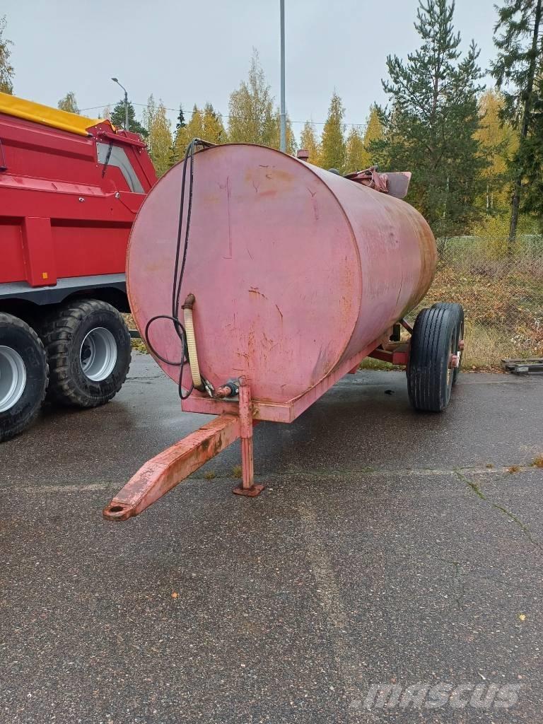  Lietekärri 8m3 Srutų cisternos