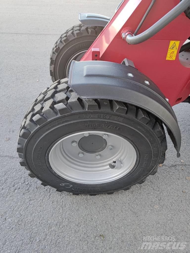 Weidemann 1280 Daugiafunkciniai pakrovėjai