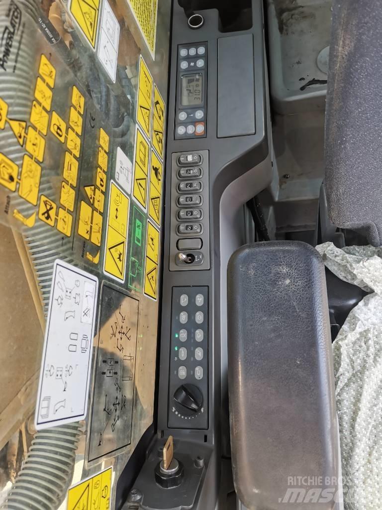 CAT 320 E Vikšriniai ekskavatoriai