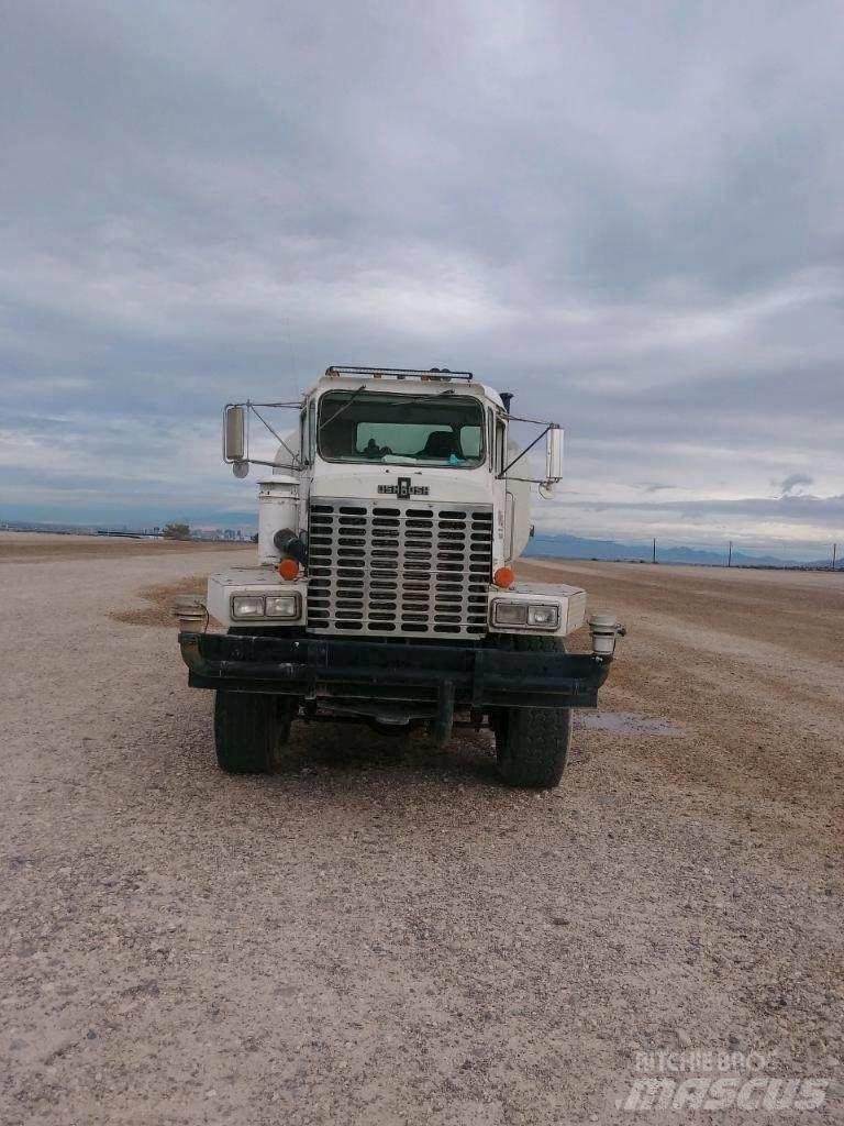 Oshkosh 6000 Vandens sunkvežimiai