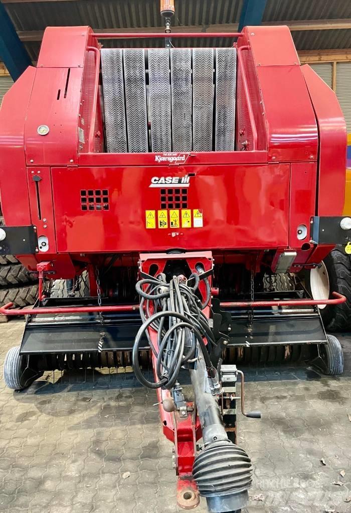 Case IH RBX 463 Ritinių presai