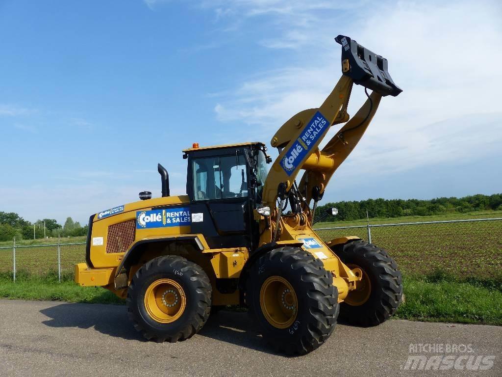CAT 926 M Naudoti ratiniai krautuvai